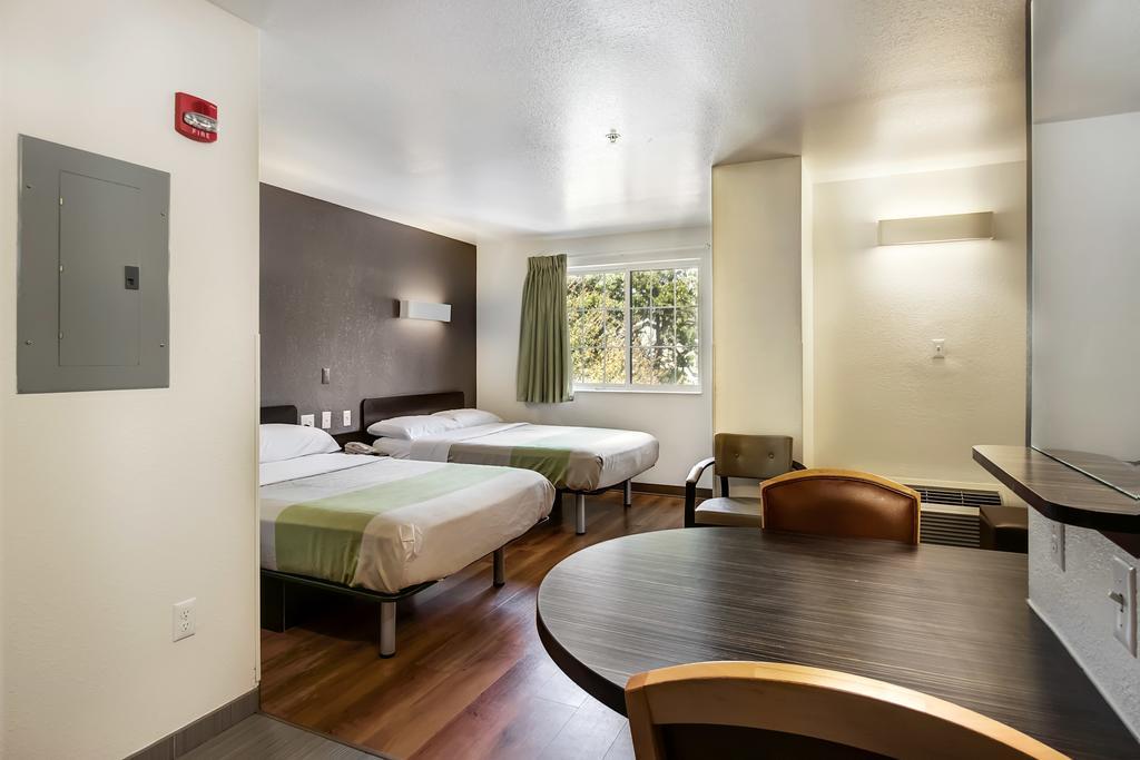 Studio 6-East Brunswick, Nj - Nyc Area Экстерьер фото