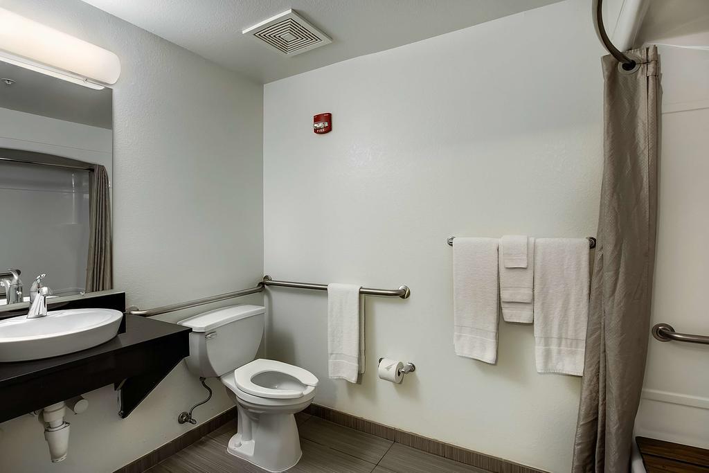 Studio 6-East Brunswick, Nj - Nyc Area Экстерьер фото